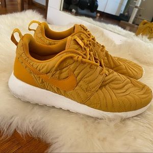 Nike shoes worn only once or twice